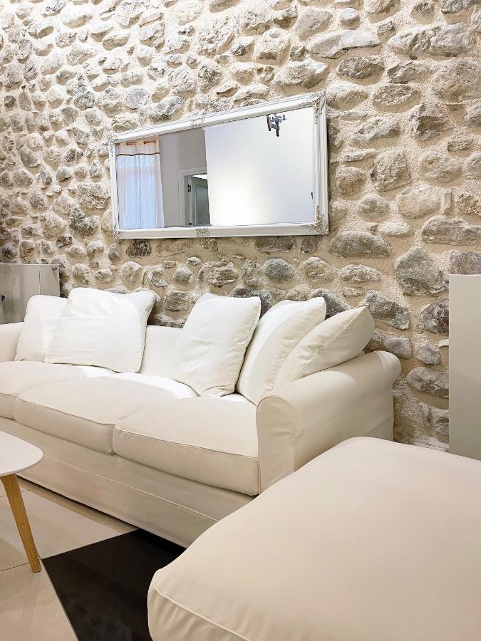 Blue Domino Luxury City Villa פאטרה מראה חיצוני תמונה