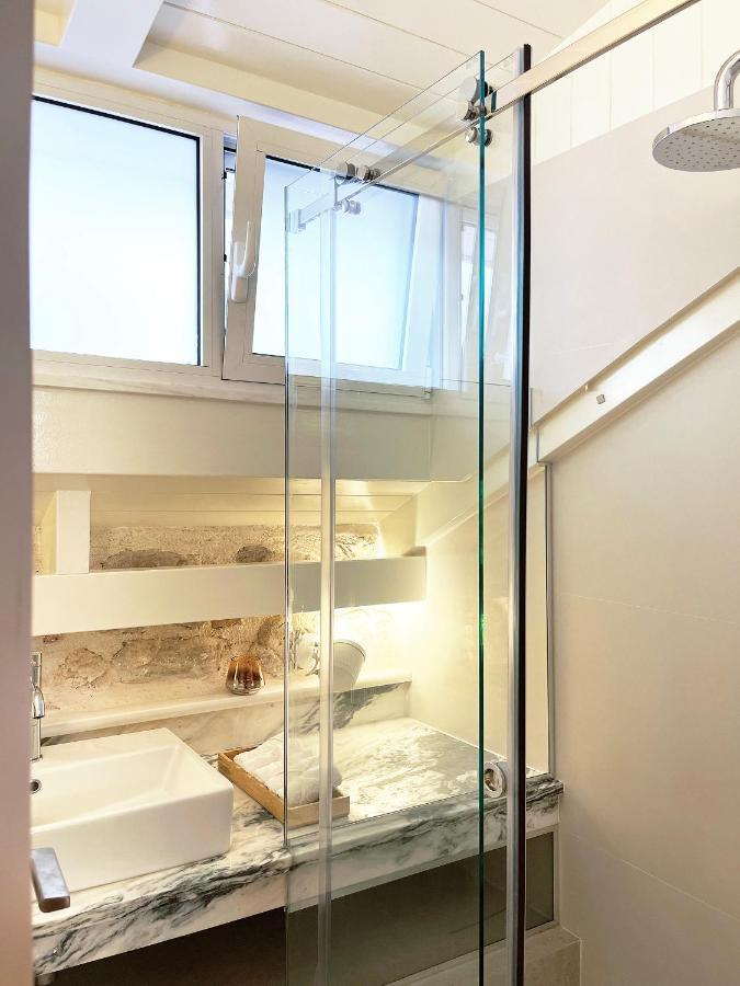 Blue Domino Luxury City Villa פאטרה מראה חיצוני תמונה