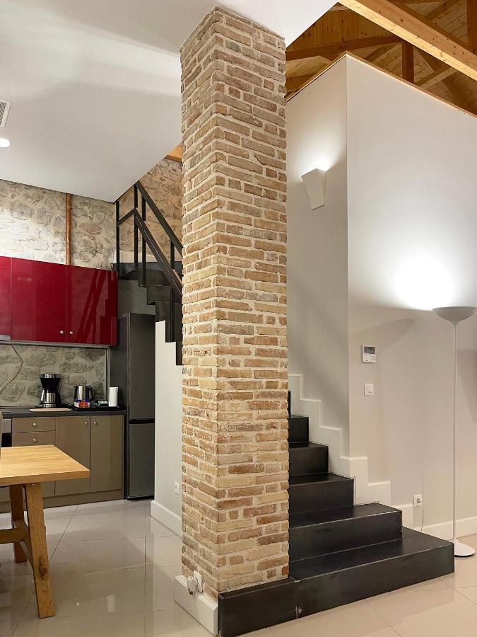 Blue Domino Luxury City Villa פאטרה מראה חיצוני תמונה